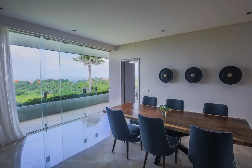 Переренан: The Double View Mansions Bali