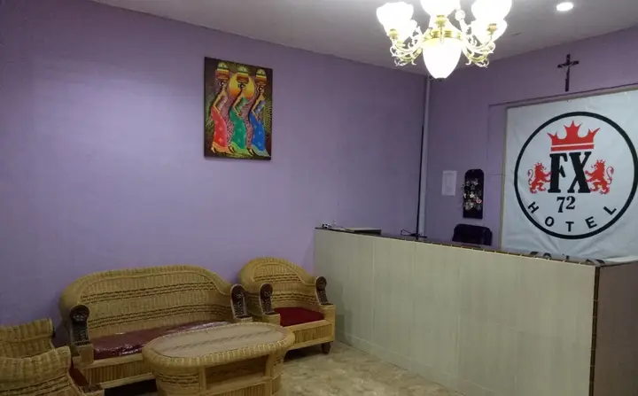 Рутенг: Hotel FX72 Ruteng