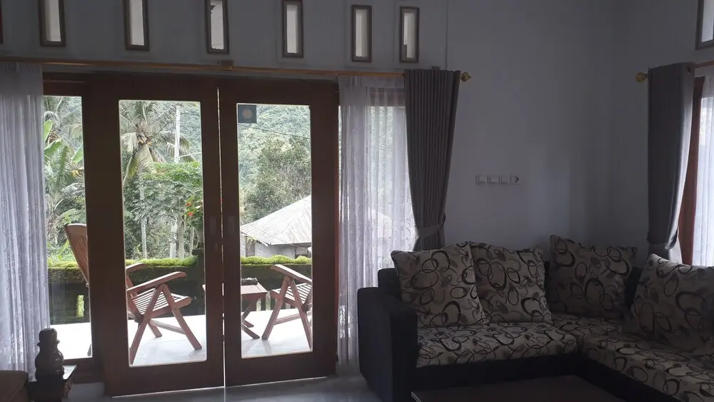 Саван: Sekumpul Accommodation