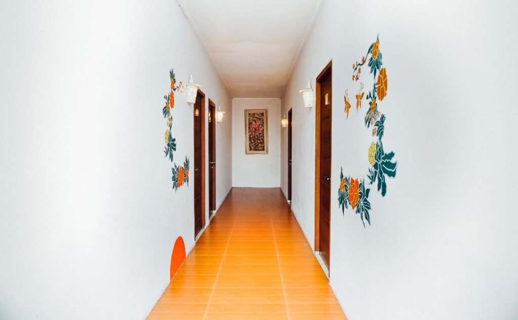 Джакарта: OYO 107 Kusuma Kemang Suite