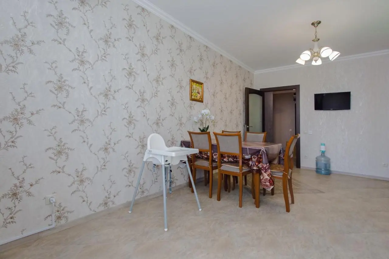 Сочи: Apartament Kurortny prospekt