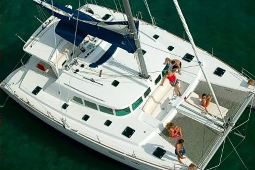 Лабуан-Баджо: Komodo Cruise Anema