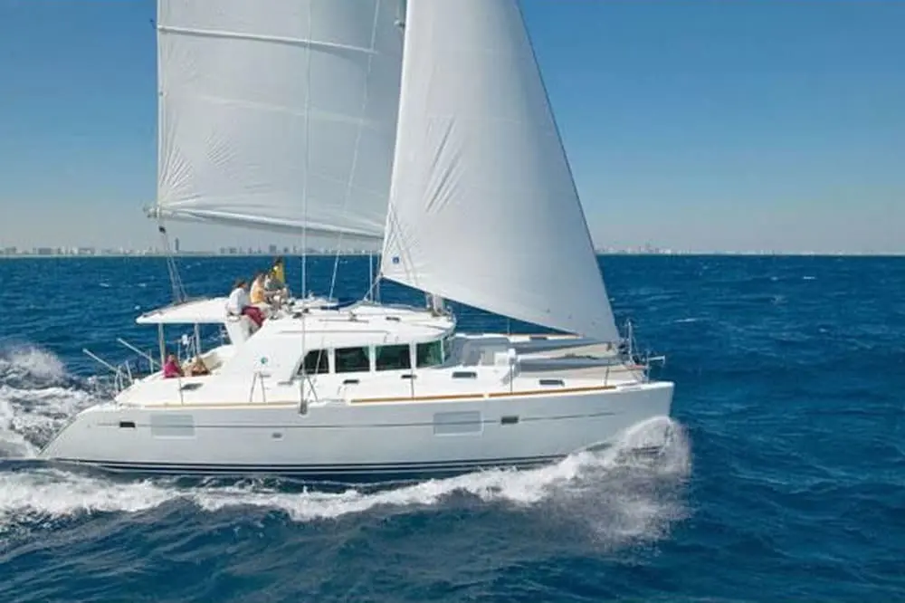 Лабуан-Баджо: Komodo Cruise Anema