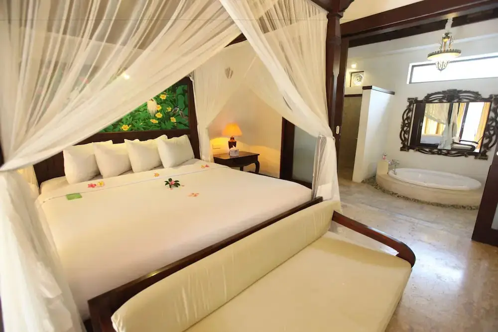 Мангсит: The Villas by Puri Mas Boutique Resort