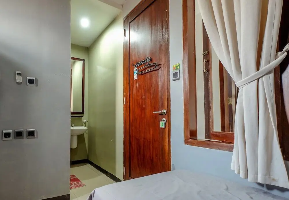 Бандунг: ZEN Rooms Basic Sultan Tirtayasa