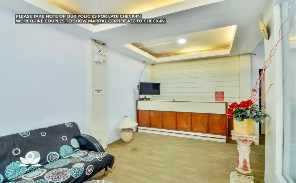 Джакарта: ZEN Rooms near Mercubuana Syariah