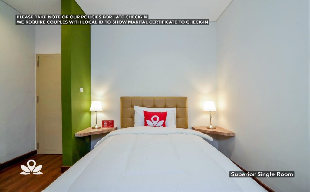Джакарта: ZEN Rooms Kemang Selatan Syariah