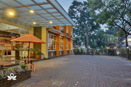 Бандунг: ZEN Rooms near Airport Bandung