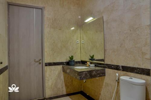 Бандунг: ZEN Rooms near Airport Bandung