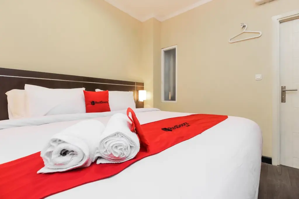 Джакарта: RedDoorz Plus @ Thamrin