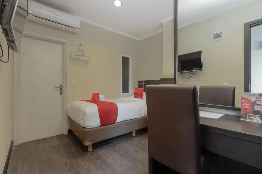 Джакарта: RedDoorz Plus @ Thamrin