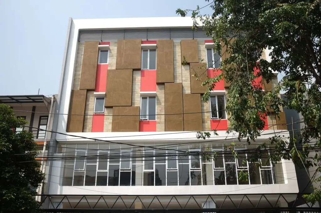 Джакарта: RedDoorz Plus near Mall Ciputra Jakarta