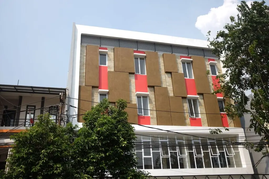 Джакарта: RedDoorz Plus near Mall Ciputra Jakarta