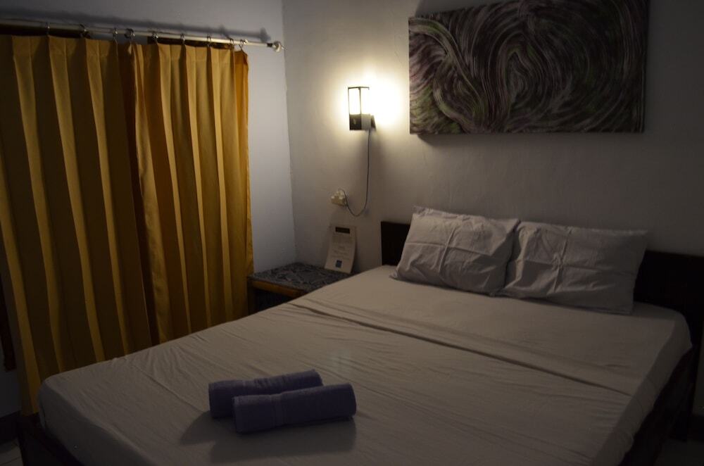 Гили Траванган: Blue Whale Guesthouse