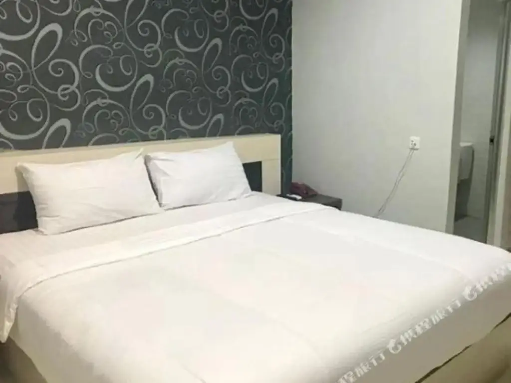 Лахат: Hotel Callista Lahat