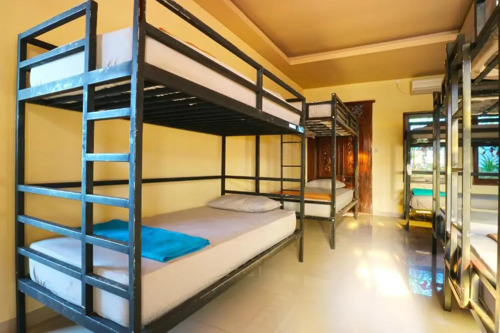 Чангу: Hang Five Canggu Hostel
