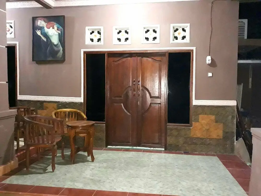 Гили Траванган: Cozy Corner