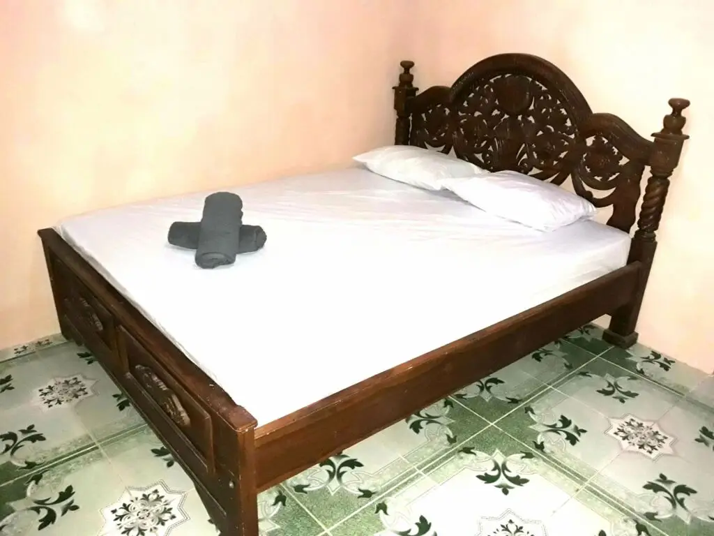 Гили Траванган: Cozy Corner