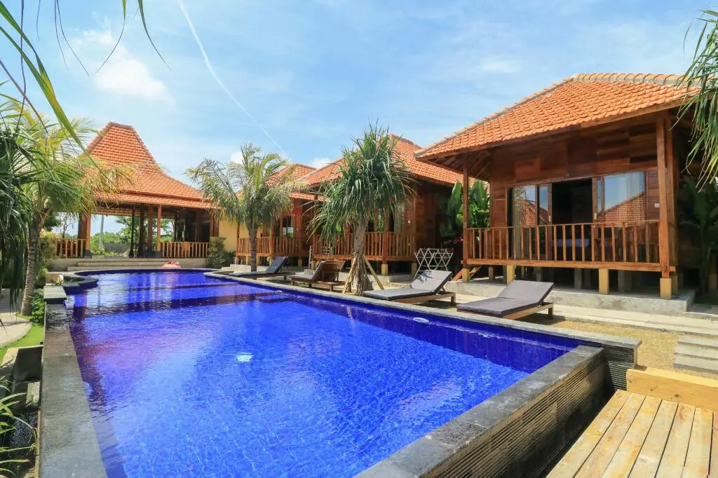 Унгасан: Ocho Bali Surf Camp