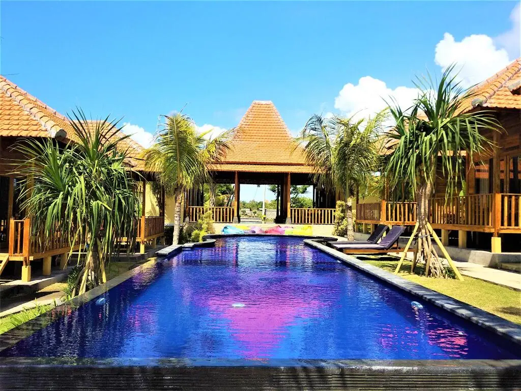 Унгасан: Ocho Bali Surf Camp
