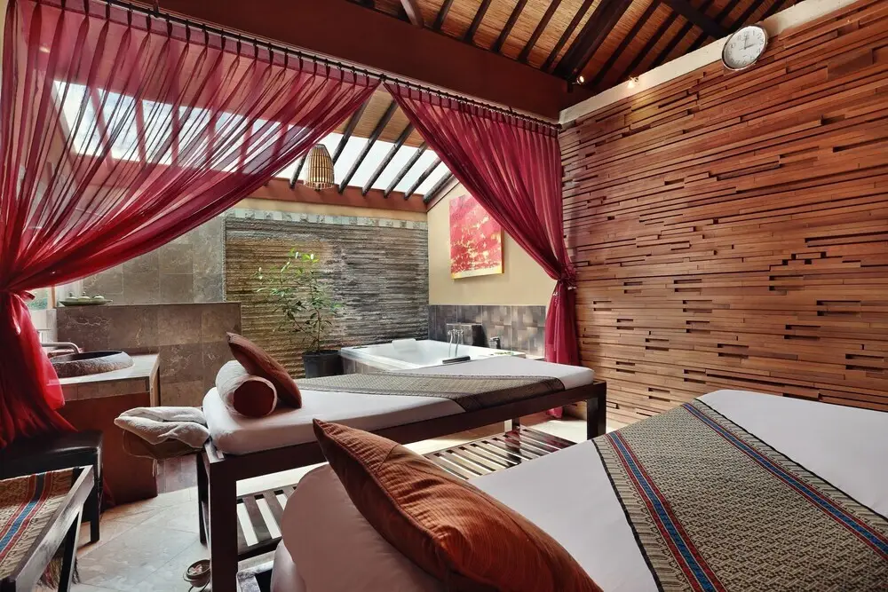 Гили Траванган: Akoya Pool Villa