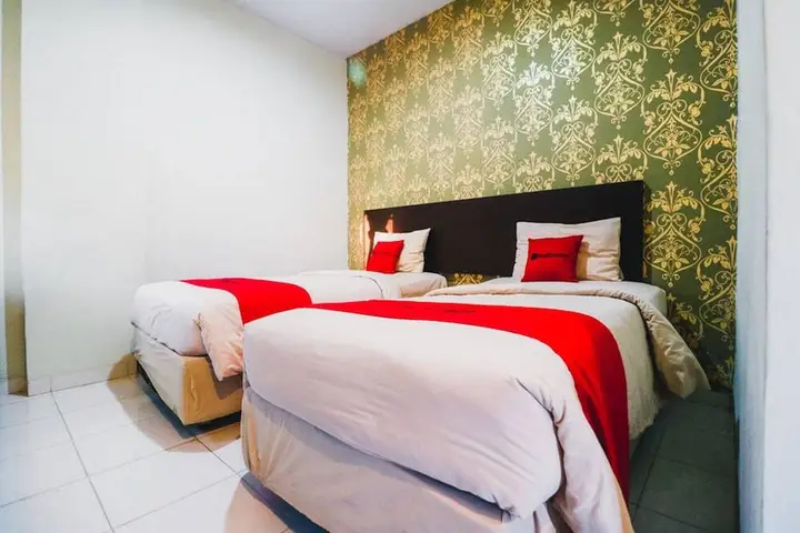 Макассар: Reddoorz Plus near Mall Ratu Indah 2