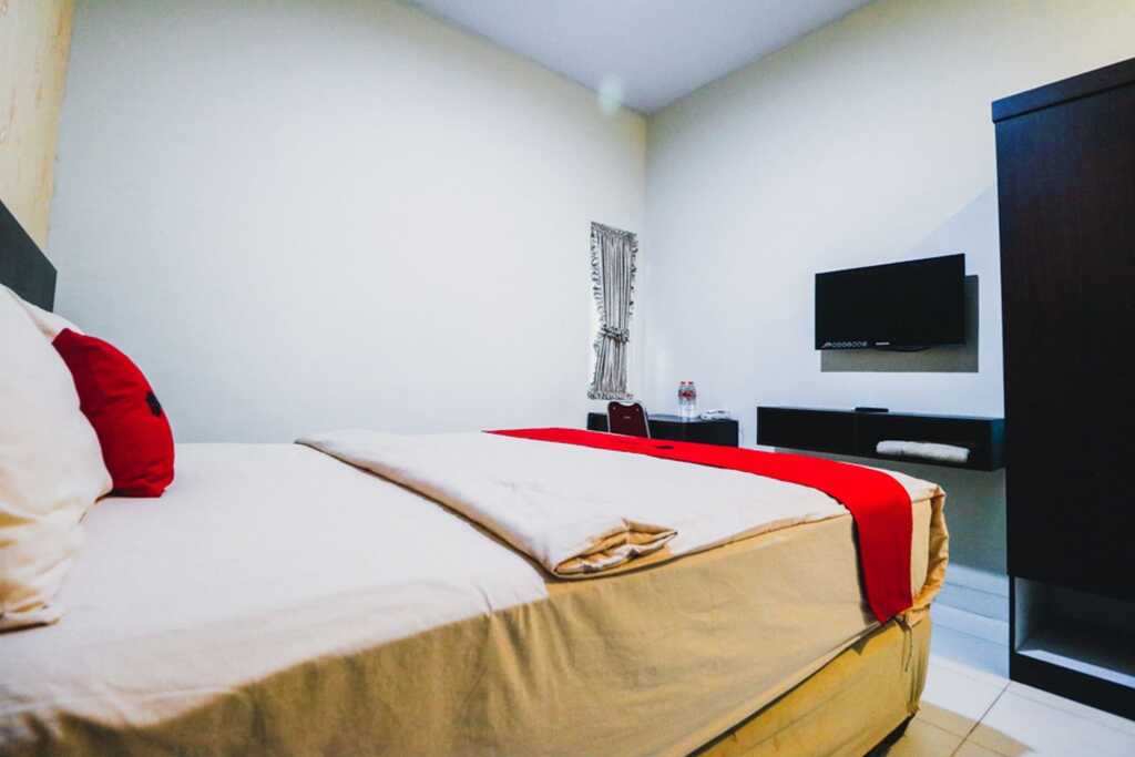 Макассар: RedDoorz Plus near Mall Panakukang 2