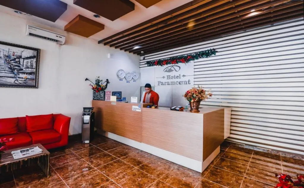 Макассар: RedDoorz Plus near Sultan Hasanuddin Airport