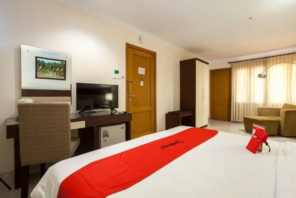 Сурабая: RedDoorz Premium @ Raya Nginden