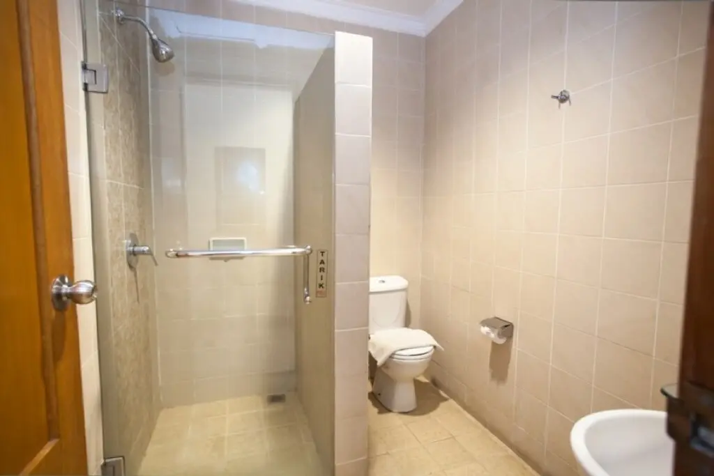 Сурабая: RedDoorz Premium @ Raya Nginden