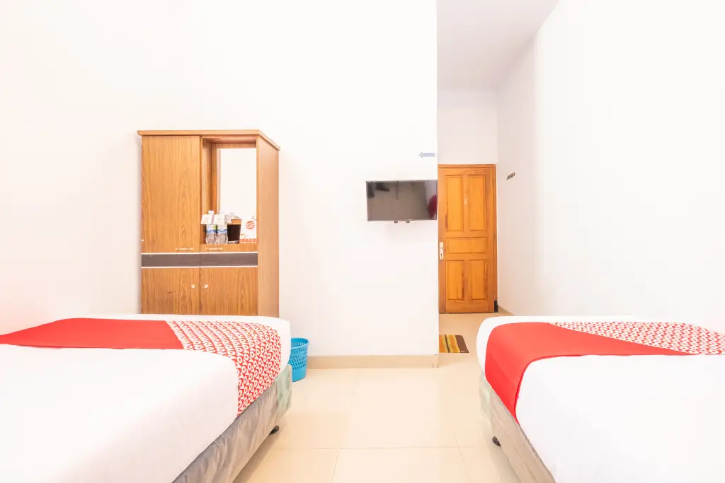 Чиребон: Tenacity Guesthouse