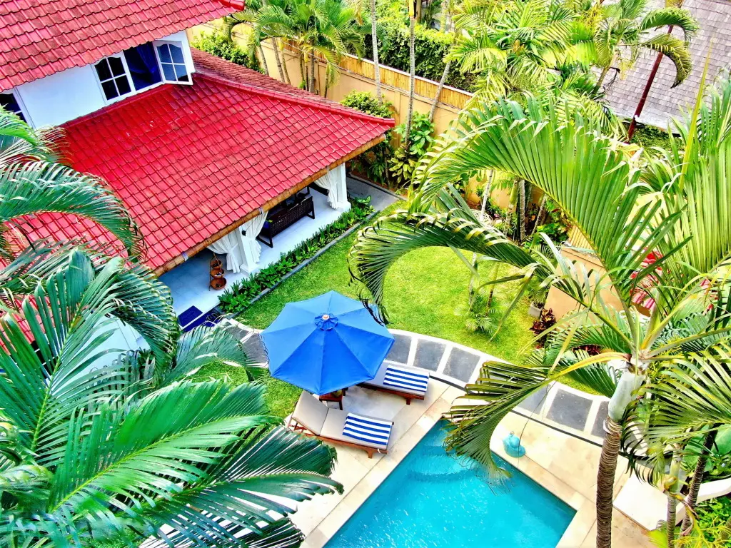 Кута: Вилла White 3BR in Seminyak