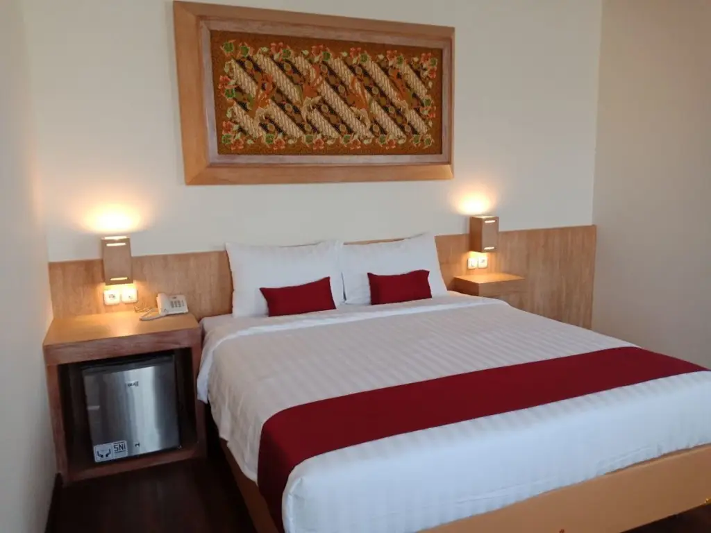 Суракарта: Hotel Parangraja