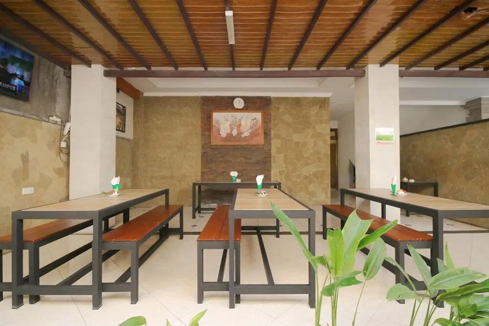 Кута: Airy Raya Legian 120 Kuta Bali