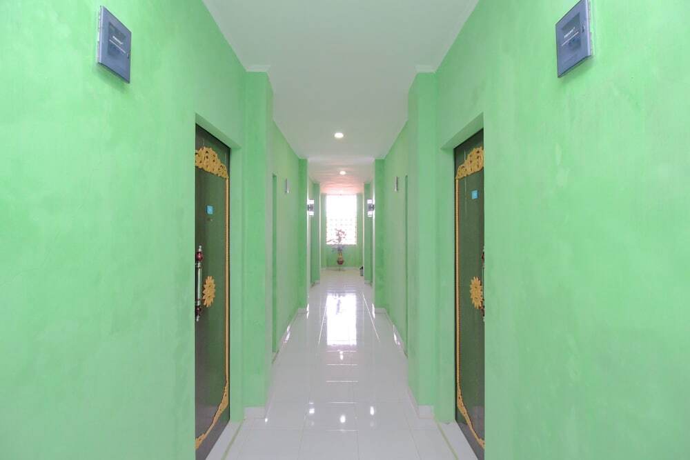 Бандар-Лампунг: Airy Urip Sumoharjo Gang Bintara Satu 214 Bandar Lampung