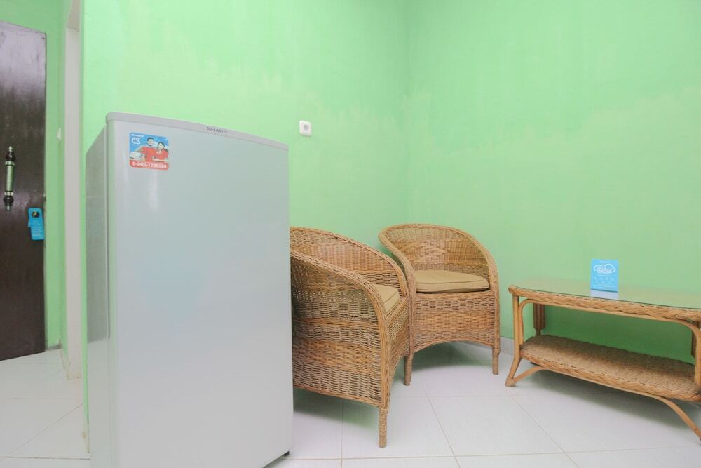Бандар-Лампунг: Airy Urip Sumoharjo Gang Bintara Satu 214 Bandar Lampung