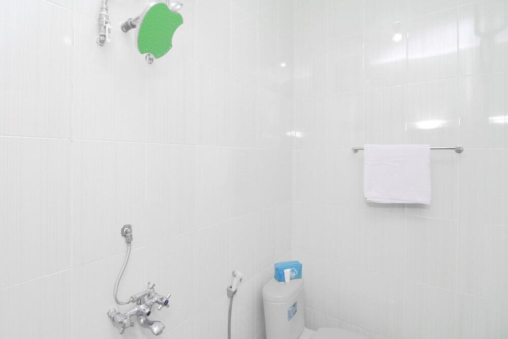 Бандар-Лампунг: Airy Urip Sumoharjo Gang Bintara Satu 214 Bandar Lampung