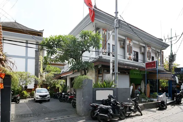 Кута: Airy Eco Kuta Poppies Lane Dua Benesari Bali