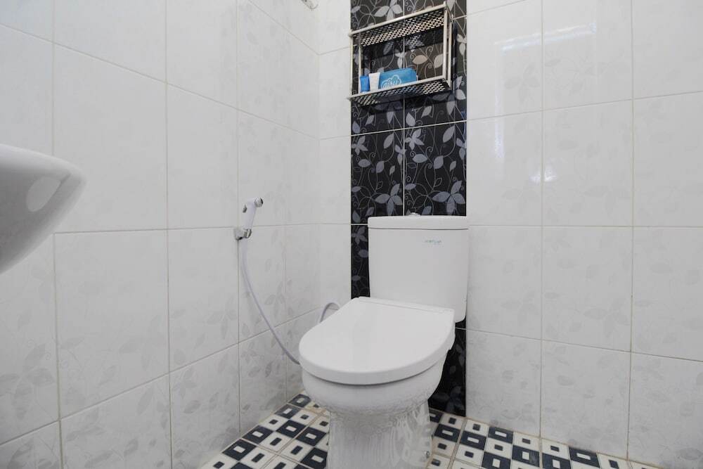 Джакарта: Airy Eco Glodok Kemurnian Lima 5B Jakarta