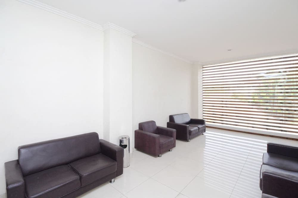 Депок: Airy Caturtunggal Colombo Yogyakarta