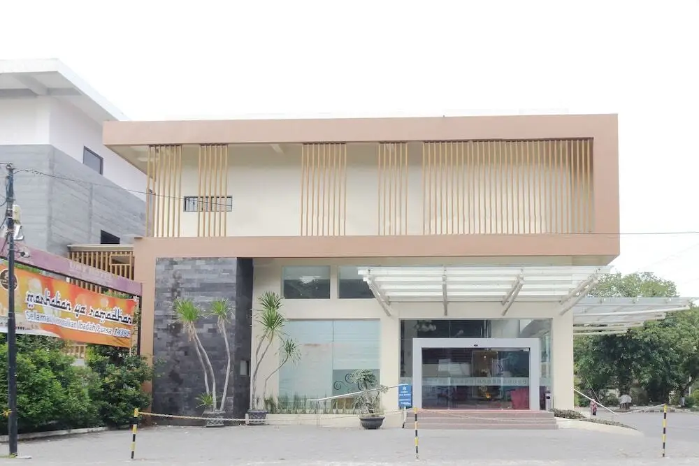 Депок: Airy Caturtunggal Colombo Yogyakarta