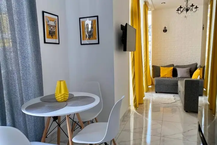 Сочи: Апартаменты Green Palace с бассейном