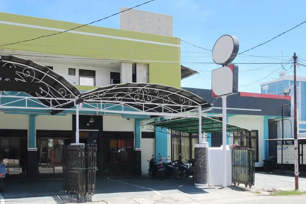 Горонтало: Airy Kota Selatan Budi Utomo 7 Gorontalo