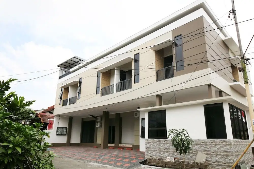 Airy Syariah Lowokwaru Bendungan Sempor 8 Malang — фото 1