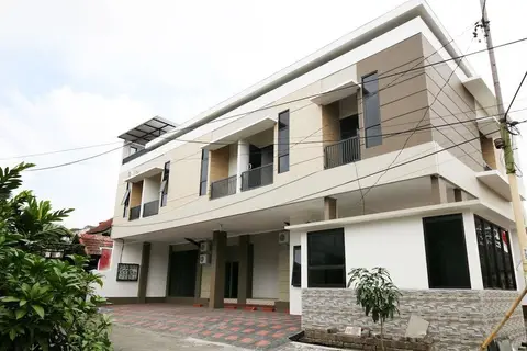 Airy Syariah Lowokwaru Bendungan Sempor 8 Malang — фото 1