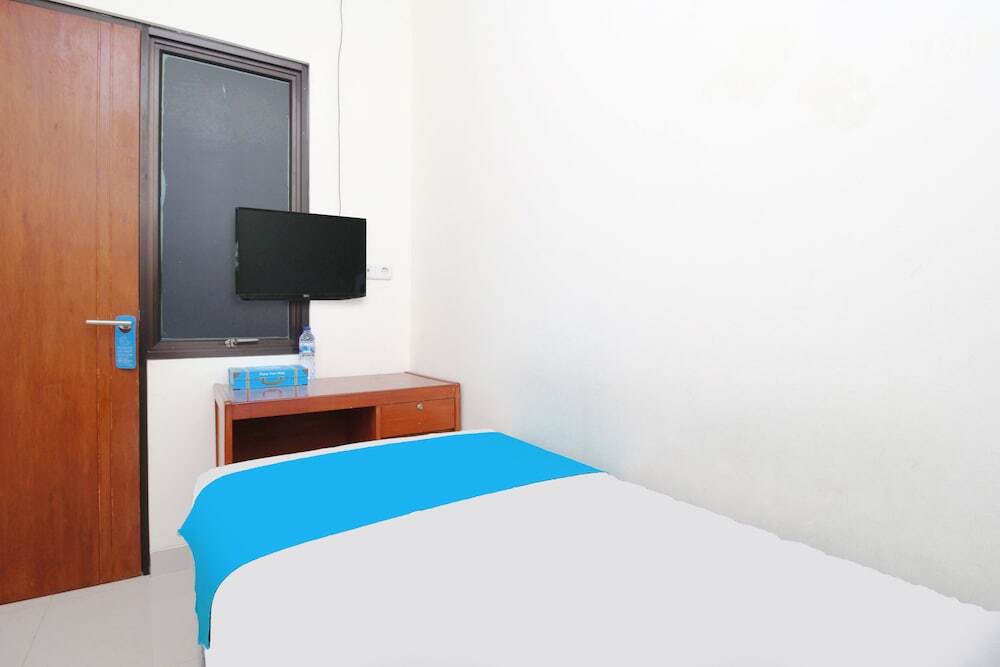 Джакарта: Airy Eco Syariah Tanjung Duren Utara Sembilan 660 Jakarta