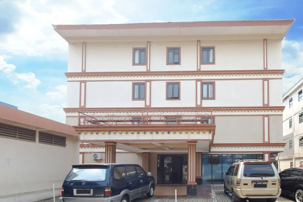 Джакарта: Airy Eco Cibubur Jambore SMP 147 Jakarta