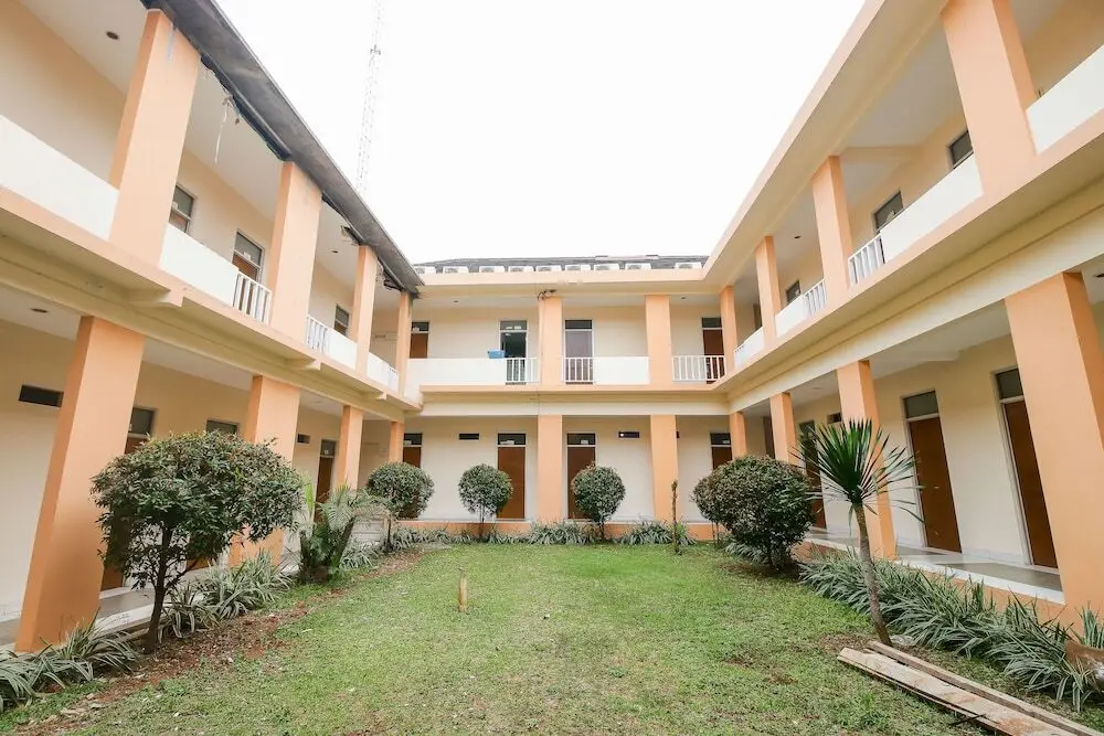 Airy Eco Syariah Karawaci Zam Zam Raya B1 7 Tangerang — фото 1