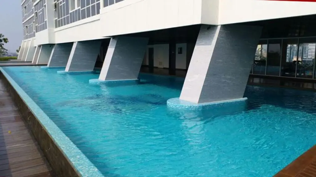 Джакарта: Menteng Park Apartment by Mediapura