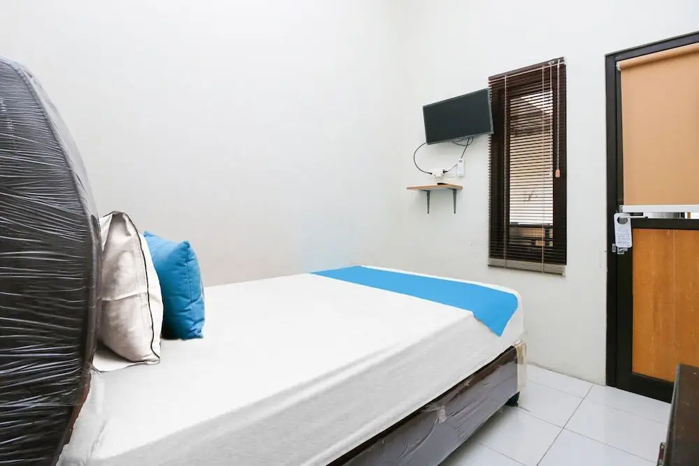 Чиребон: Airy Eco Syariah Stasiun Cirebon Inspeksi 7